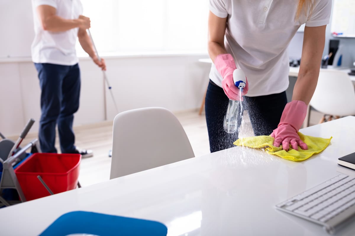 Les règles de sécurité du nettoyage professionnel